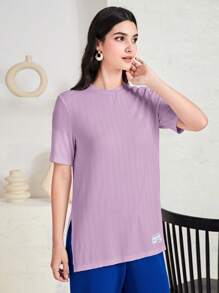 Seusyu Letter Patched Detail Split Hem Tee - Lilac Purple - View 4