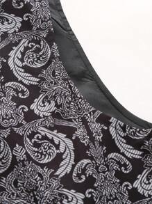 Manfinity AFTRDRK Men Plus 1pc Allover Print Waistcoat - Multicolor - View 4