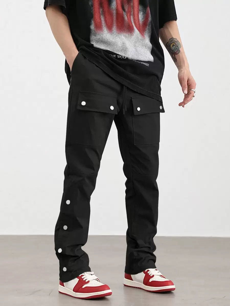 Manfinity Roghcode Men Flap Pocket Cargo Pants - Black - View 1