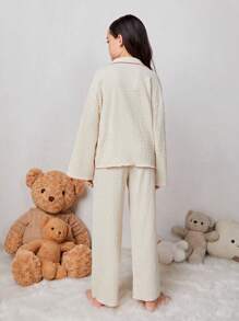 SHEIN Leap Crew 女大童1入組拼接滾邊落肩袖睡衣套裝 - 杏色 - 查看 6