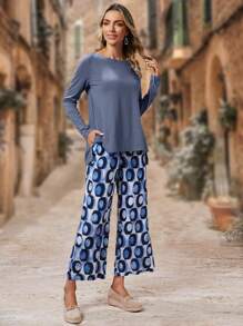 EMERY ROSE Solid Tee & Allover Print Pants