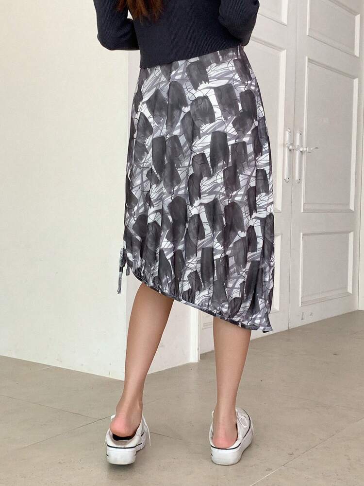 Allover Print Asymmetrical Hem Skirt