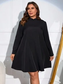 SHEIN LUNE 大碼素色小高領洋裝 - 黑色 - 查看 5