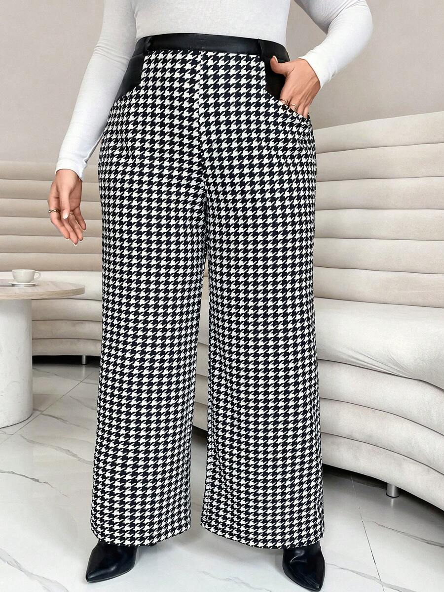 SHEIN Privé Plus Houndstooth Print Wide Leg Pants - Black and White - View 1