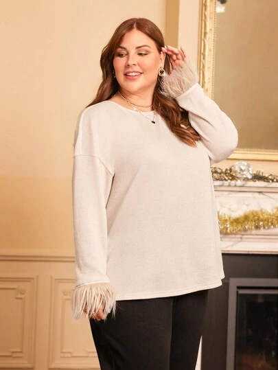 EMERY ROSE Hơn 	
Fuzzy Cổ tay áo Áo thun Thả vai