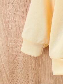 男嬰2入組字母圖案連帽衫