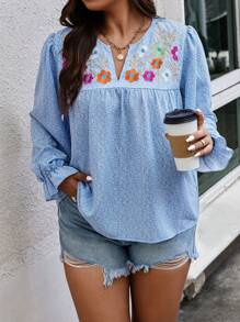 Calvaya Plus Embroidery Floral Pattern Notched Neckline Flare Sleeve Blouse - Blue - View 4