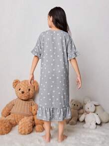 SHEIN Tween Girl Heart Print Ruffle Trim Flounce Sleeve Nightdress - Light Grey - View 2