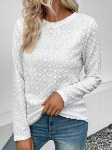 EMERY ROSE Solid Eyelet Embroidery Tee Fall Cloth For Women