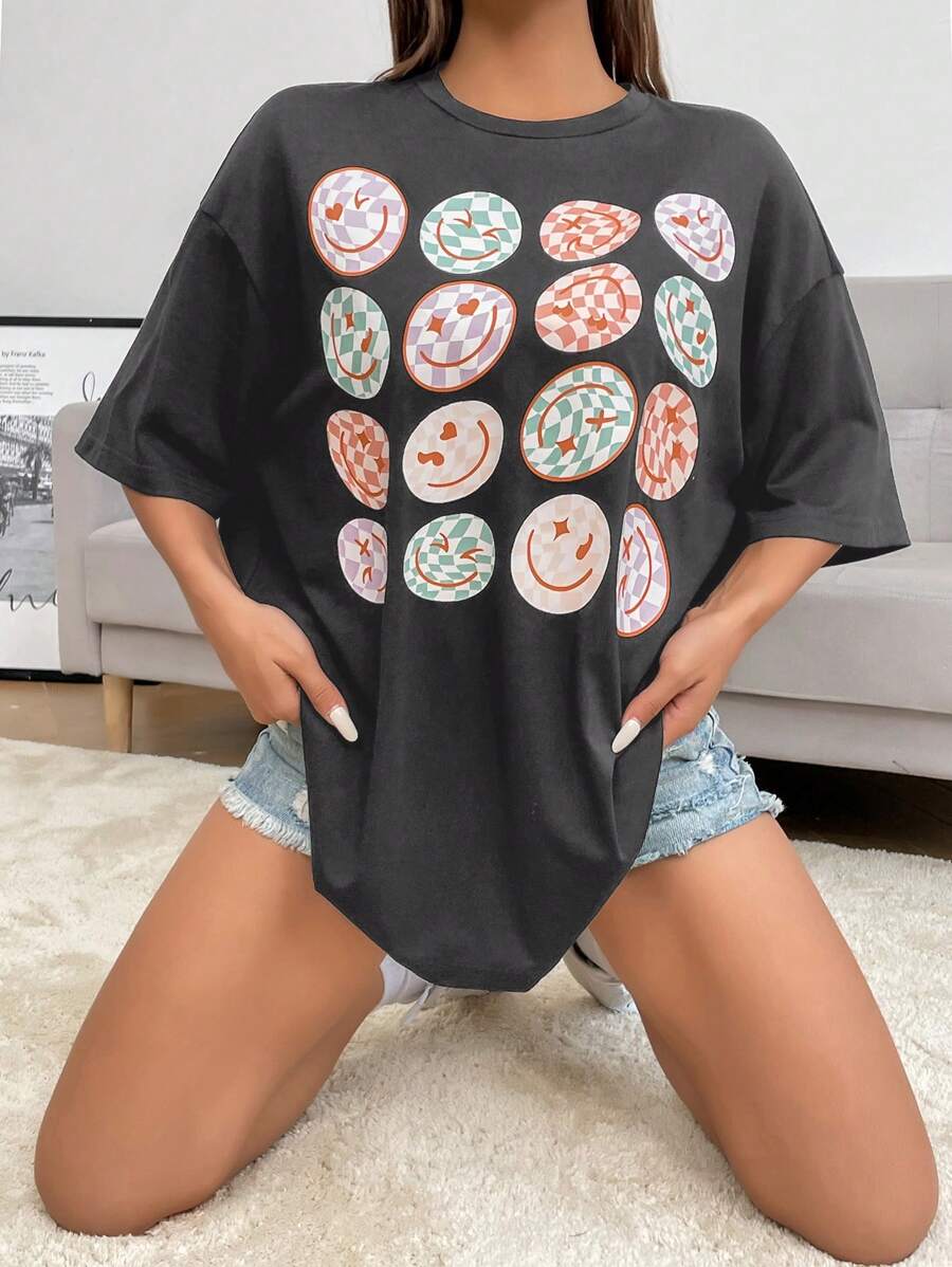 SHEIN EZwear Camiseta de hombros caídos con estampado de dibujos animados - Gris Oscuro - Ver 1