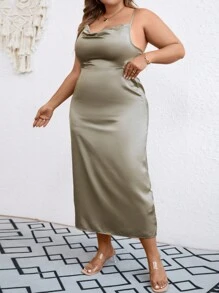 SHEIN Clasi Talla grande Vestido de tirantes escote drapeado de espalda abierta con tira cruzada de satén - Verde Oliva - Ver 6
