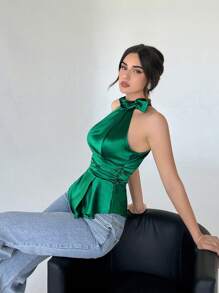 SHEIN Privé Solid Asymmetrical Hem Satin Blouse - Green - View 4