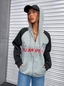 Flirla Capucha con estampado de letra de manga raglán con cordón cremallera