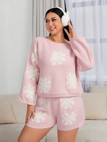SHEIN MOD Plus Floral Pattern Batwing Sleeve Sweater & Knit Shorts - Baby Pink - View 5
