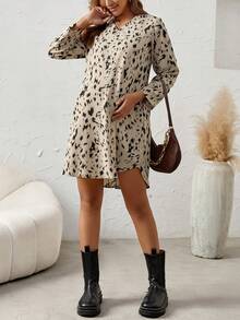 SHEIN 孕婦滿版印花弧形下擺洋裝 - 彩色 - 查看 4