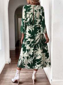 Chiquease Allover Print Surplice Neck Dress - Multicolor - View 2