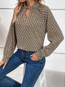 Chiquease In Toàn bộ Đường viền lỗ khóa Tay Raglan Áo sơ mi - Màu Khaki - Xem 1