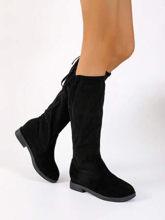 Botas altas elegantes, nuevas botas de caña alta con puntera redonda para primavera/otoño, botas medianas de pantorrilla gruesa que estilizan la pierna, botas planas que no sobrepasan la rodilla