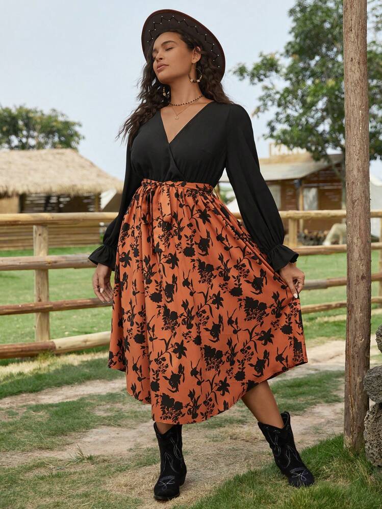 SHEIN VCAY מידות גדולות הדפס פרחוני שרוולים מתרחבים שמלת חגורה - ריבוי צבעים - ראה 1
