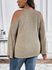 SHEIN LUNE Talla grande Camiseta ribete en contraste de hombros descubiertos manga de campana