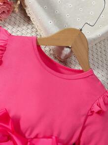 SHEIN Jong meisje Applicatie Contrastgaas Ruchestrim Jurk met riem