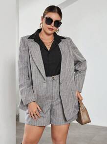 SHEIN Privé 大碼條紋圖案單釦西裝外套&短褲 - 黑與白 - 查看 1