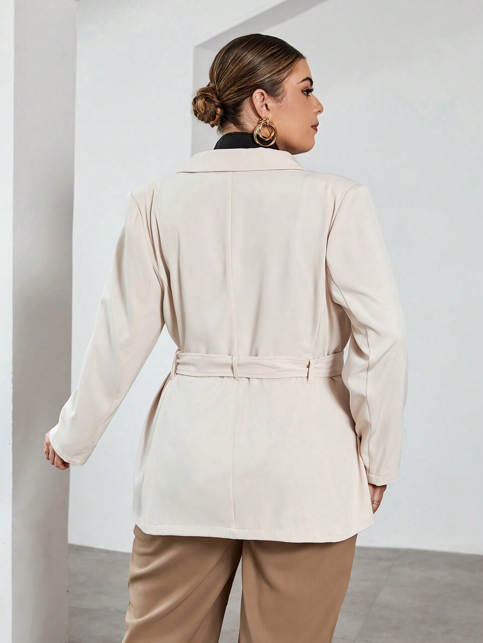 Plus Lapel Neck Belted Blazer
