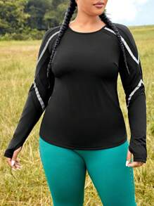 Easithlete Talla grande Camiseta deportiva panel en contraste con agujeros para pulgares