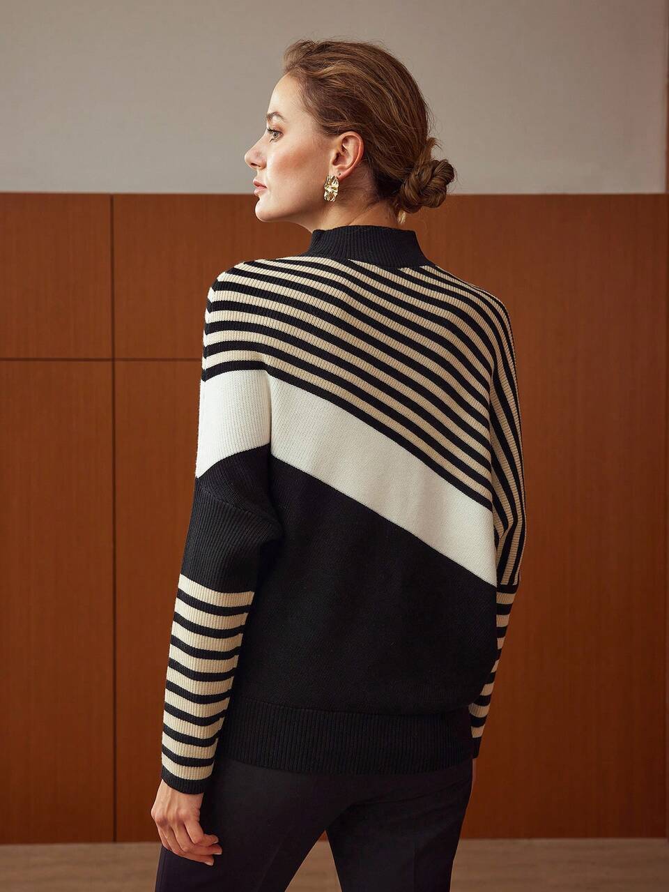 MOTF Jersey de rayas cuello alto