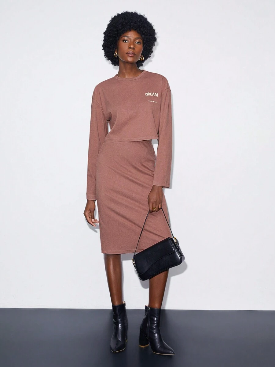 BizChic 字母圖案落肩T恤&半身裙 - 咖啡棕 - 查看 1