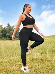 Easithlete Plus Solid Sports Set - Black - View 5