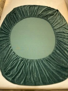 3入組綠水晶絲絨床上用品包括床墊套,枕套和被套