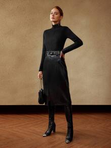 MOTF PREMIUM 100% PURE WOOL LETTUCE TRIM SWEATER - Black - View 5