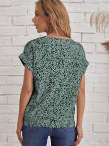 EMERY ROSE Allover Print Batwing Sleeve Top - Green - View 2