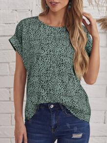 EMERY ROSE Allover Print Batwing Sleeve Top - Green - View 1