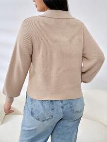 SHEIN EZwear 大碼素色V領套頭毛衣 - 駝色 - 查看 2