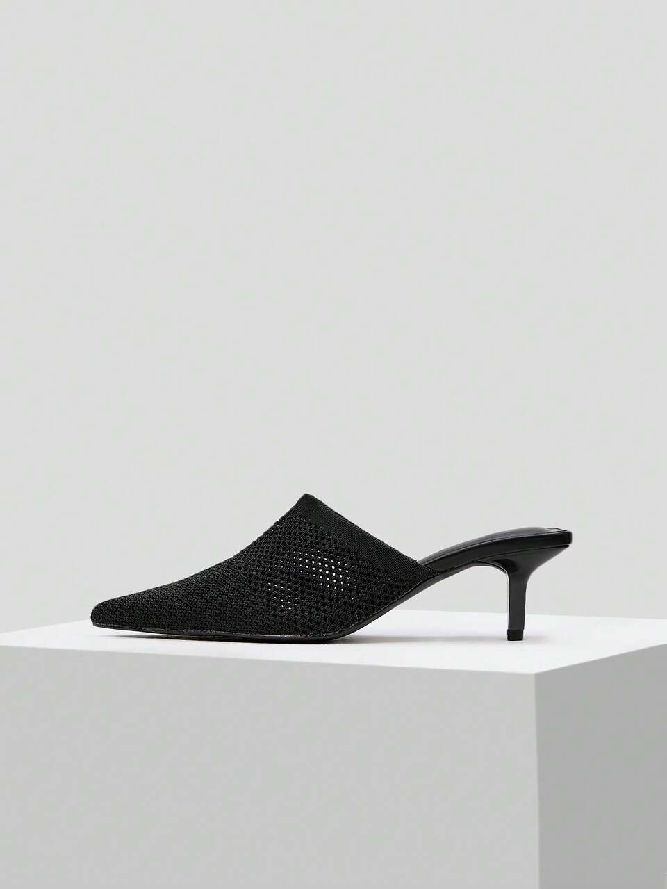 MOTF POINTY KNIT HEELED MULES