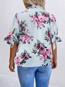 Calvaya Plus Floral Print Notched Neckline Puff Sleeve Blouse - Blue - View 2