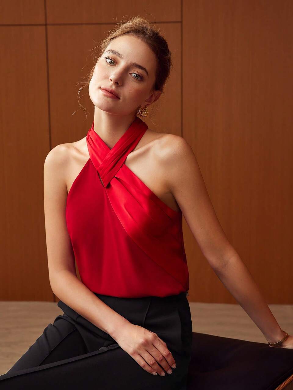 MOTF CROSSOVER HALTER BLOUSE