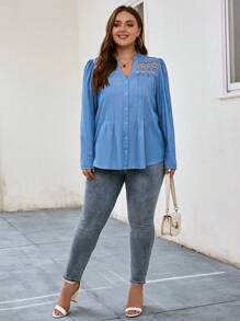 SHEIN LUNE Plus Guipure Lace Insert Blouse - Blue - View 3