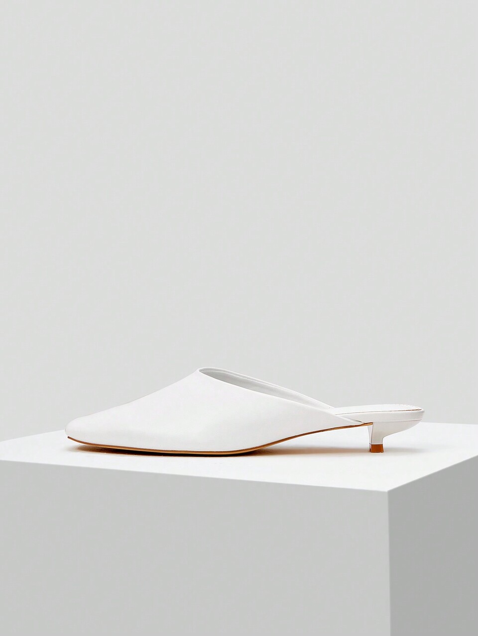 SQUARE TOE KITTEN HEEL MULES