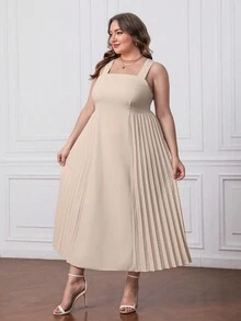 SHEIN Privé 大碼素色百褶下擺吊帶洋裝 - 杏色 - 查看 5