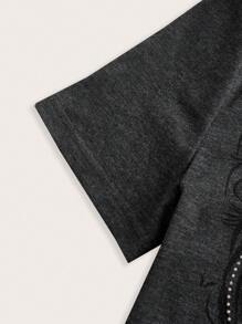 ROMWE Grunge Punk Wings & Cross Graphic Tee - Dark Grey - View 4