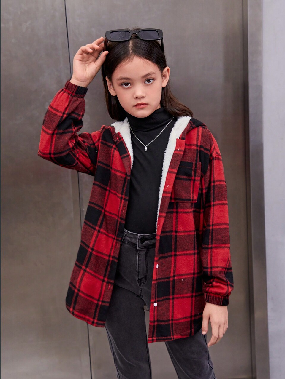 Tween Girl Plaid & Slogan Graphic Drop Shoulder Hooded Blouse