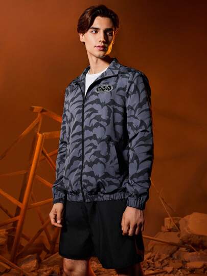 BATMAN X SHEIN Men 1pc Allover Print Letter Patched Detail Jacket