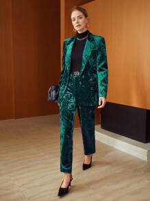 MOTF PREMIUM CRUSHED VELVET BLAZER - Dark Green - View 4