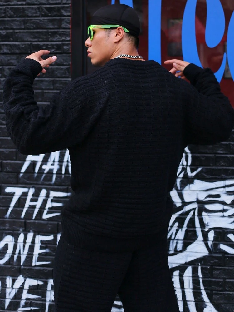 Men Solid Sweater & Knit Pants