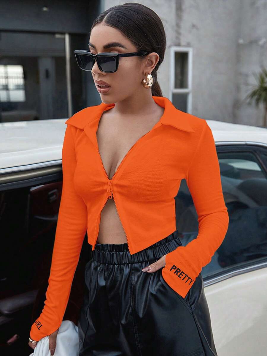 SHEIN Essnce 字母刺繡下擺開叉短款T恤 - 橘色 - 查看 1