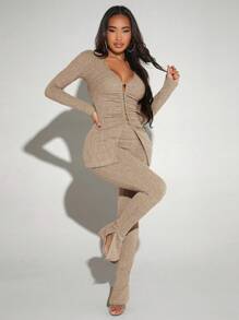 SHEIN SXY 前紐扣T恤&下擺開叉長褲 - 卡其色 - 查看 3