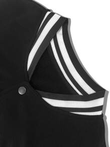 Manfinity Homme 休閒貼布 口袋 前紐扣字母男士外套 - 黑與白 - 查看 5